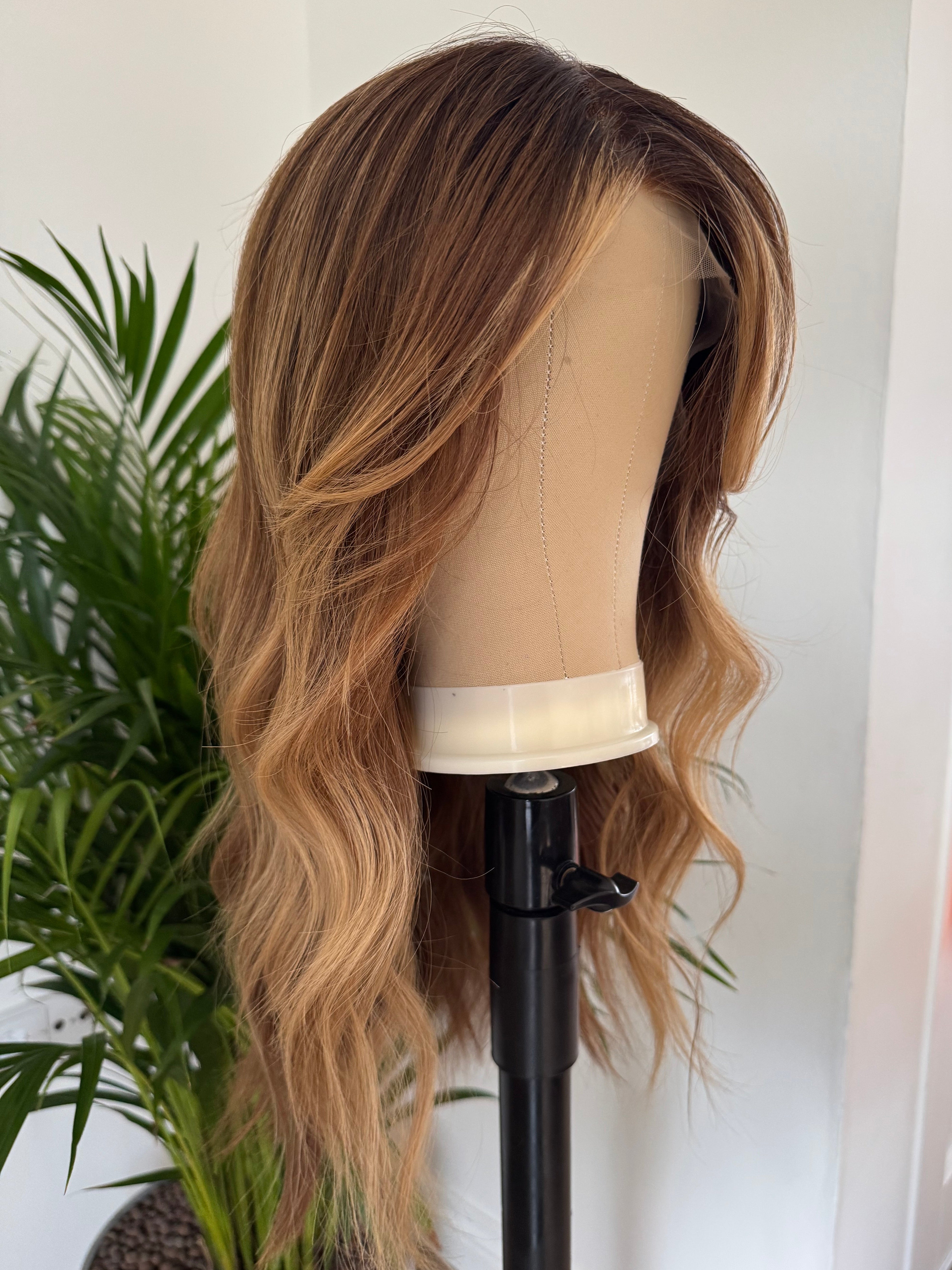Hailey Pruik | Lichtbruine Balayage HD Lace Pruik van Mensenhaar KLAAR OM TE VERZENDEN