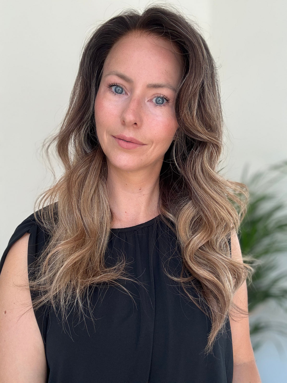 Olivia 22 inch brown blonde balayage human hair wig front view